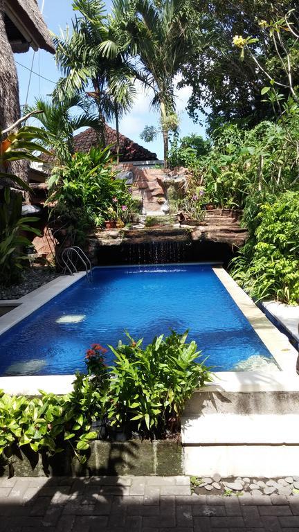 Aahh Bali Bed And Breakfast Jimbaran Exterior foto